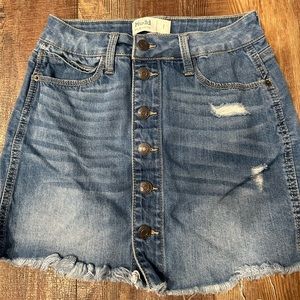 MUDD Juinors Skirt